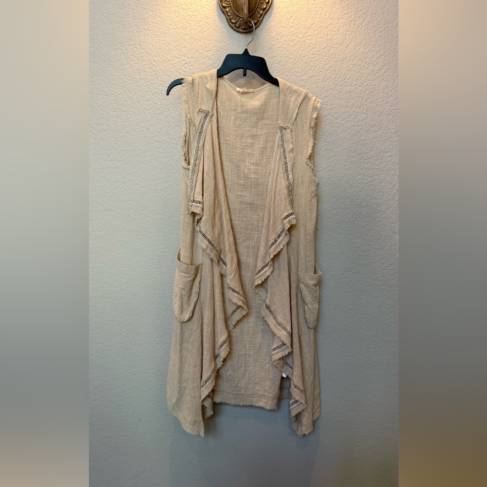 Beige Sleeveless Drape Vest